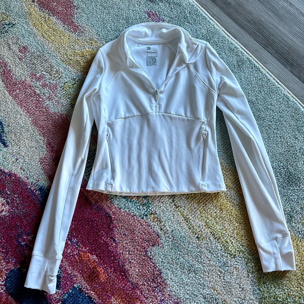 All in Motion White Long Sleeve Half Zip Crop Pullover